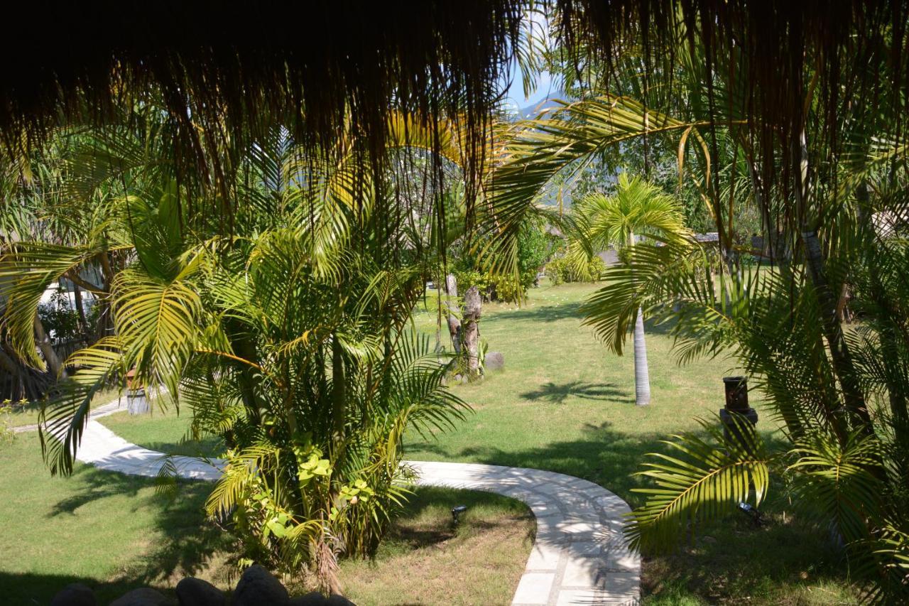 Sunia Loka Bungalows&Dive Center Pemuteran  Bagian luar foto