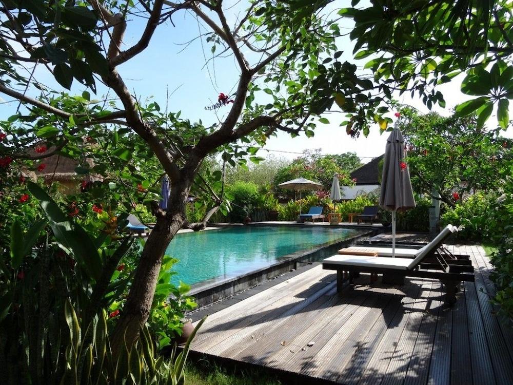 Sunia Loka Bungalows&Dive Center Pemuteran  Bagian luar foto