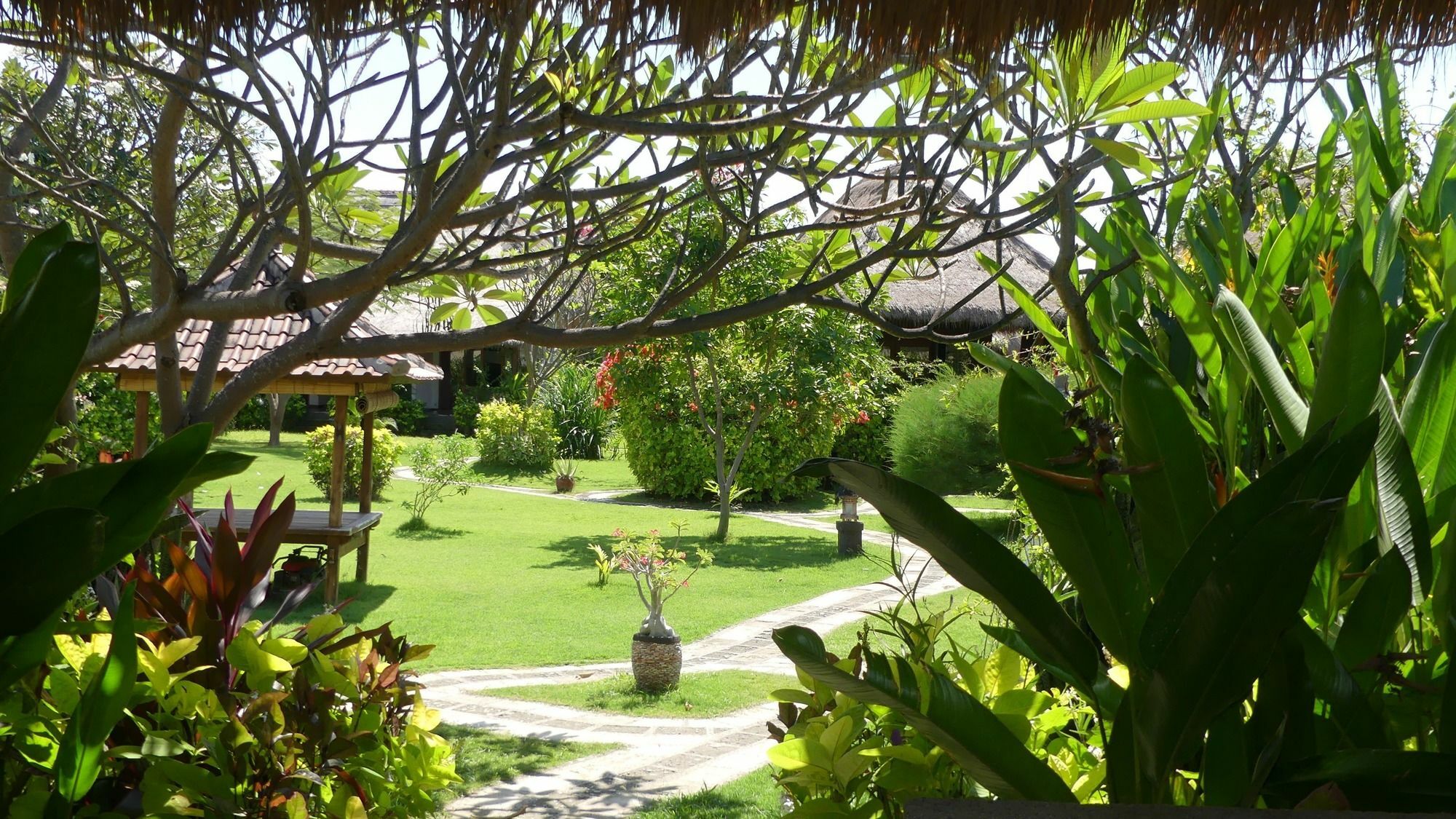 Sunia Loka Bungalows&Dive Center Pemuteran  Bagian luar foto